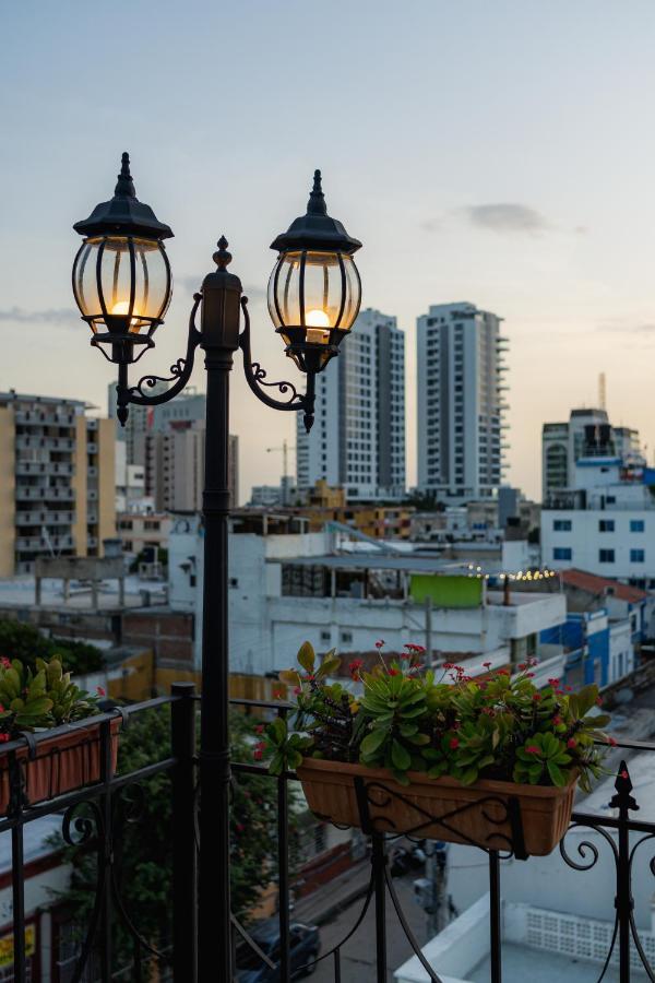 Hotel Boutique Adaz Санта Марта Екстериор снимка